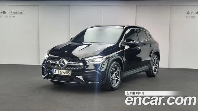 Mercedes-Benz GLA-Class GLA250 4MATIC