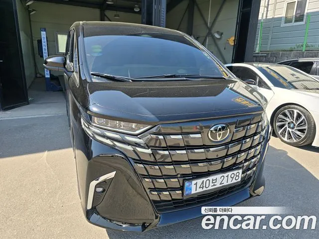 Toyota Alphard Executive Lounge