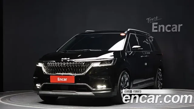 Kia Carnival 7-Seater Signature