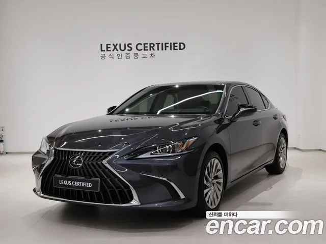 Lexus ES Luxury Plus