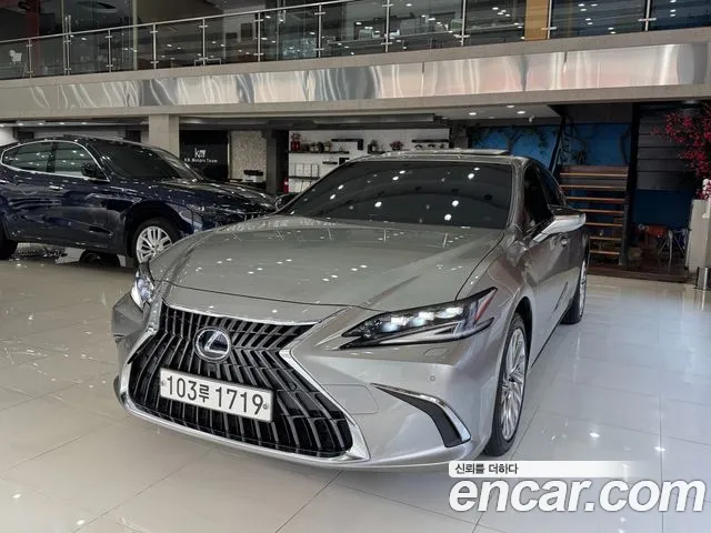 Lexus ES Executive