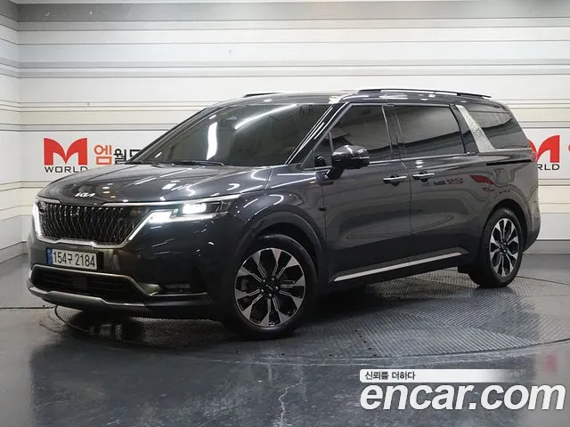 Kia Carnival 9-Seater Signature