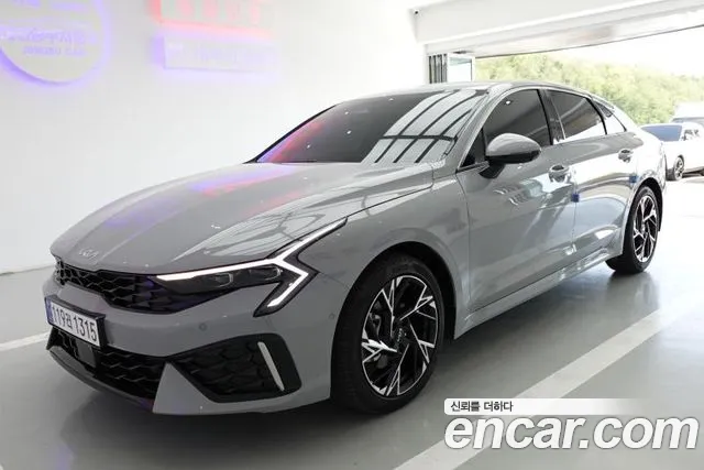 Kia K5 Noblesse