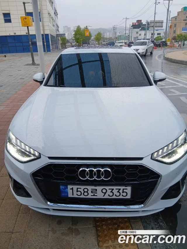 Audi A4 35 TDI Premium
