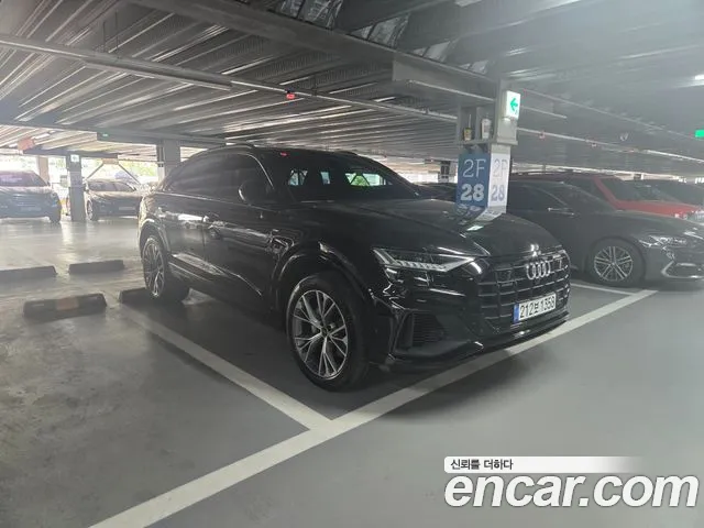 Audi Q8 55 TFSI Quattro Premium