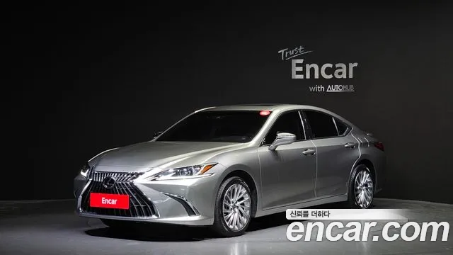 Lexus ES Luxury Plus