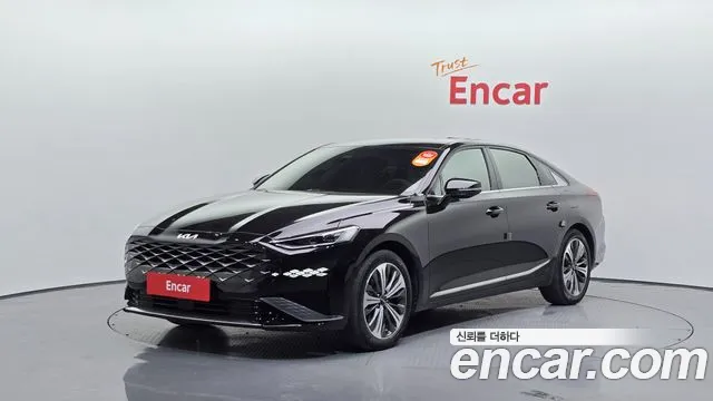 Kia K8 Signature