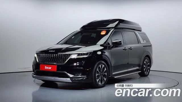 Kia Carnival Signature