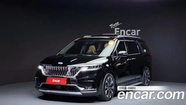 Kia Carnival 7-Seater Noblesse
