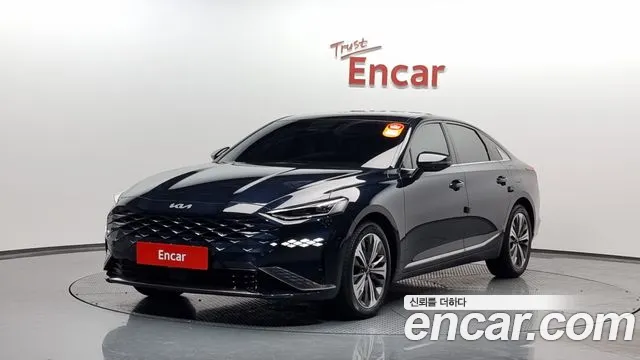 Kia K8 Signature