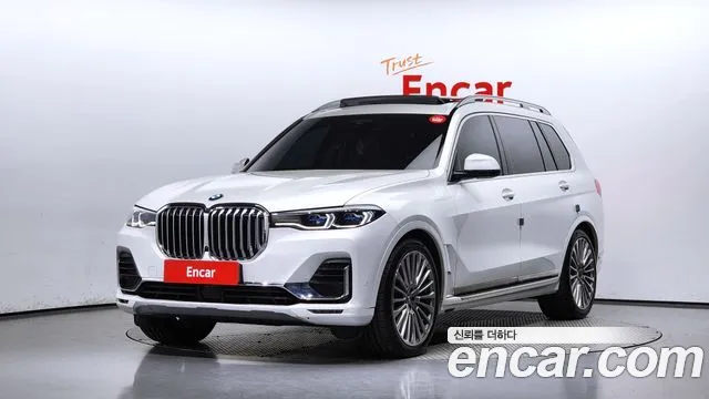 BMW X7 xDrive 40i Design Pure Excellence 7-Seater