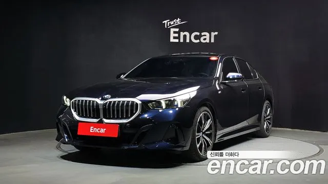 BMW 5-Series 530i xDrive M Sport