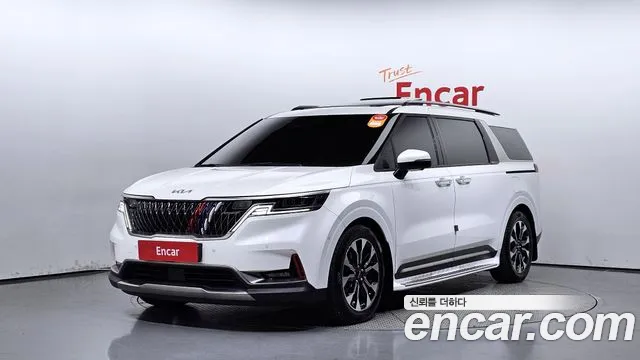 Kia Carnival 9-Seater Signature