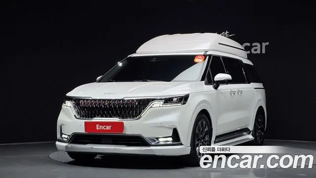 Kia Carnival Signature