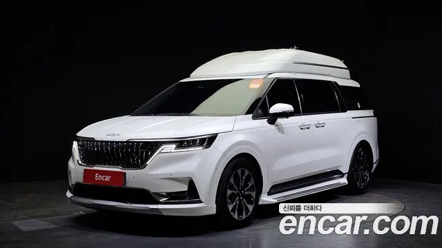 Kia Carnival Signature