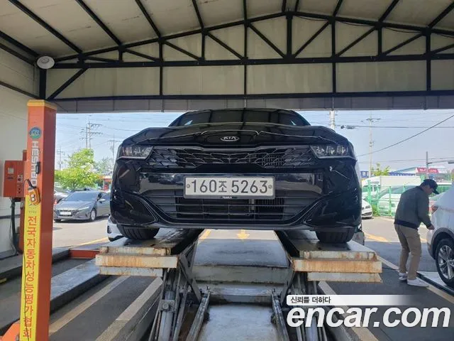 Kia K5 Prestige