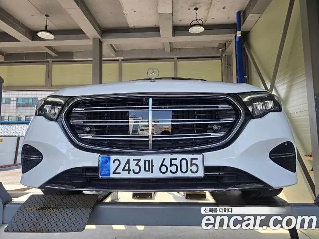 Mercedes-Benz E-class E220d 4MATIC Exclusive