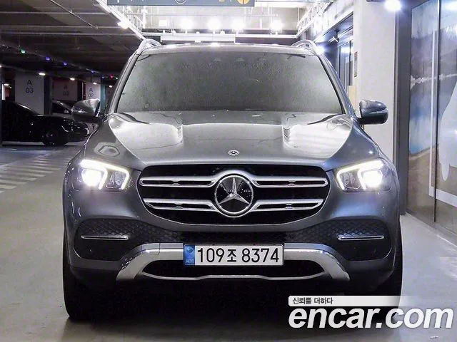 Mercedes-Benz GLE-Class GLE300d 4MATIC