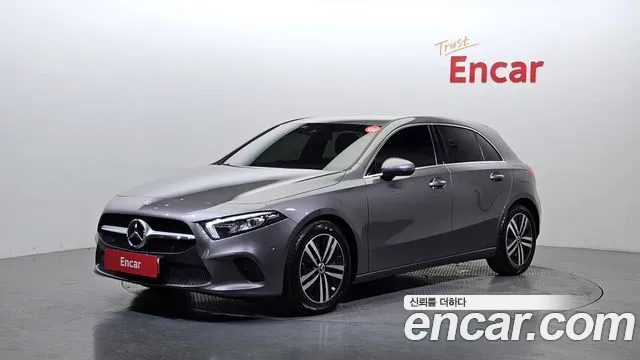 Mercedes-Benz A-Class A220 Hatchback
