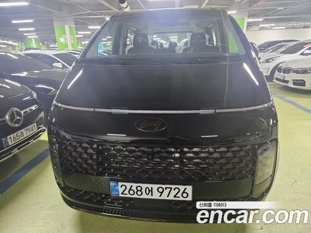 Hyundai Staria Inspiration