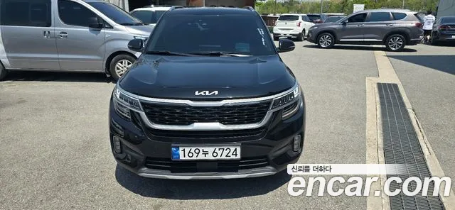 Kia Seltos Signature