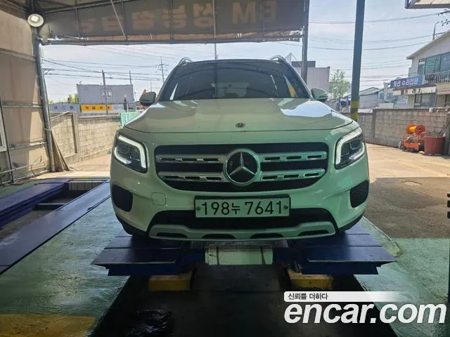 Mercedes-Benz GLB-Class GLB200 d