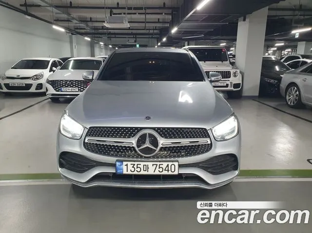 Mercedes-Benz GLC-Class GLC300e 4MATIC Coupe