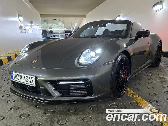 Porsche 911 Carrera GTS Cabriolet