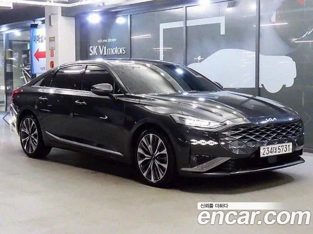 Kia K8 Signature