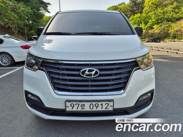 Hyundai Starex Smart