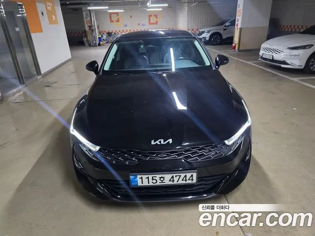 Kia K5 Strandard
