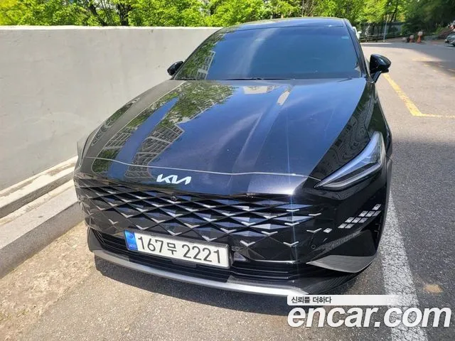 Kia K8 Signature
