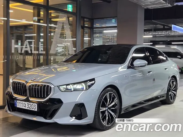 BMW 5-Series 530i xDrive M Sport