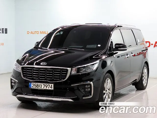 Kia Carnival 9-Seater Prstige