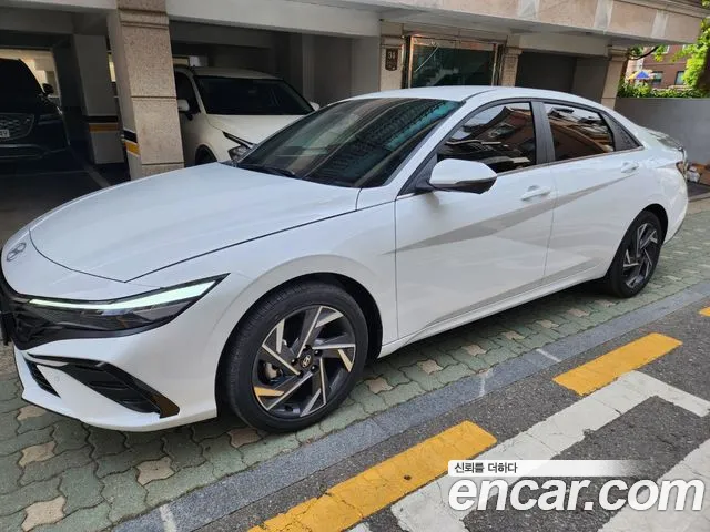 Hyundai AVANTE Inspiration