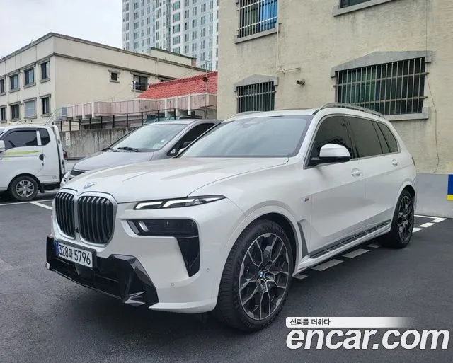 BMW X7 xDrive 40i M Sport 6STR