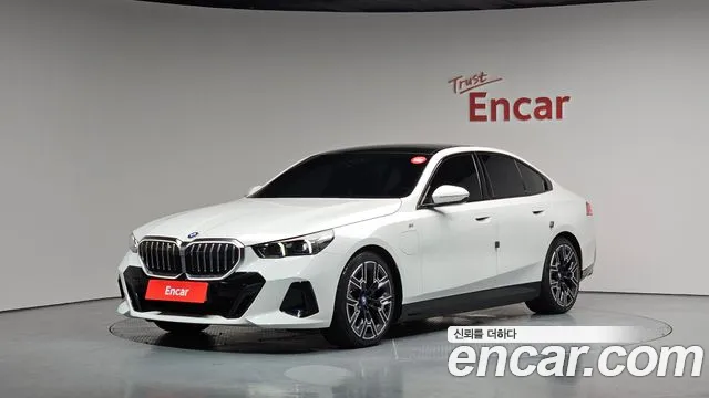 BMW 5-Series 530e M Sport