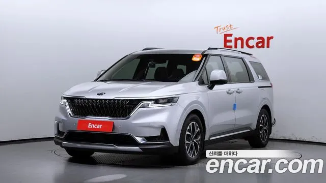 Kia Carnival 11-Seater Noblesse