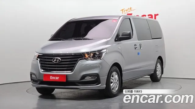 Hyundai Starex Smart