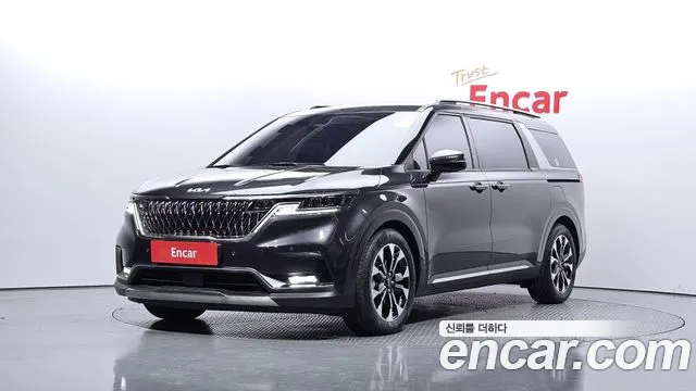 Kia Carnival Gasoline 9-Seater Signature