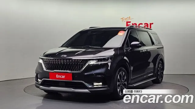 Kia Carnival 7-Seater Signature