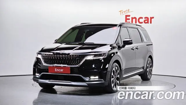 Kia Carnival 9-Seater Noblesse