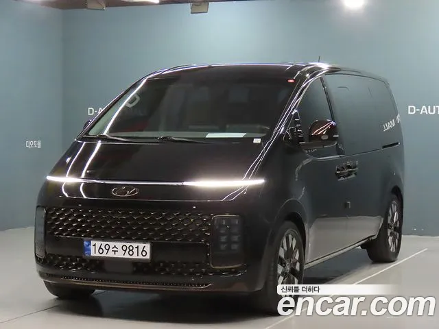 Hyundai Staria Inspiration