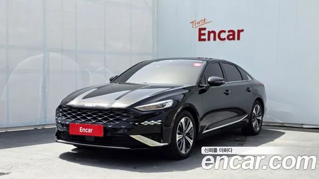 Kia K8 Signature