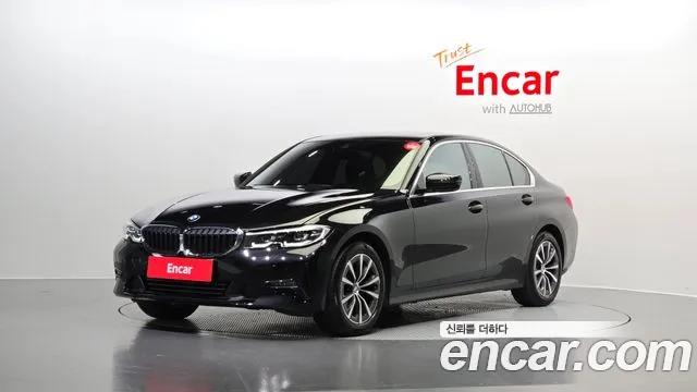 BMW 3-Series 320i