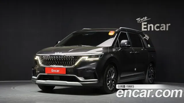 Kia Carnival 11-Seater Prestige