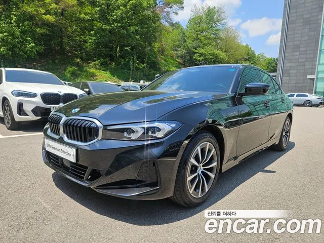 BMW 3-Series 320i