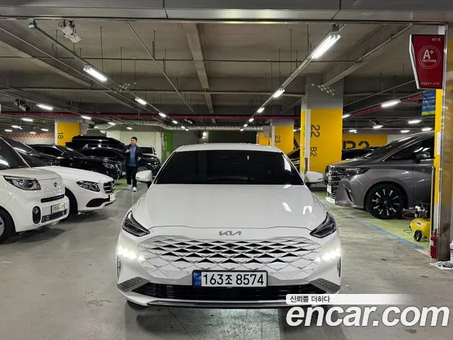 Kia K8 Signature