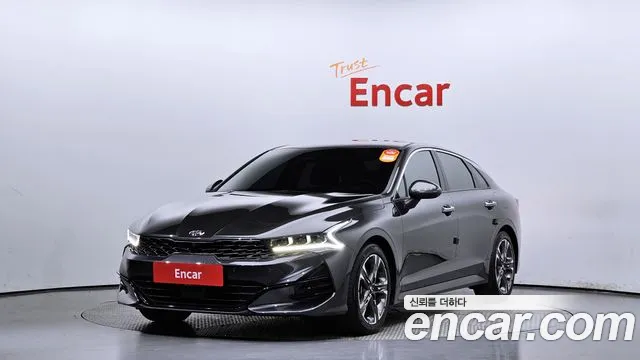 Kia K5 Signature