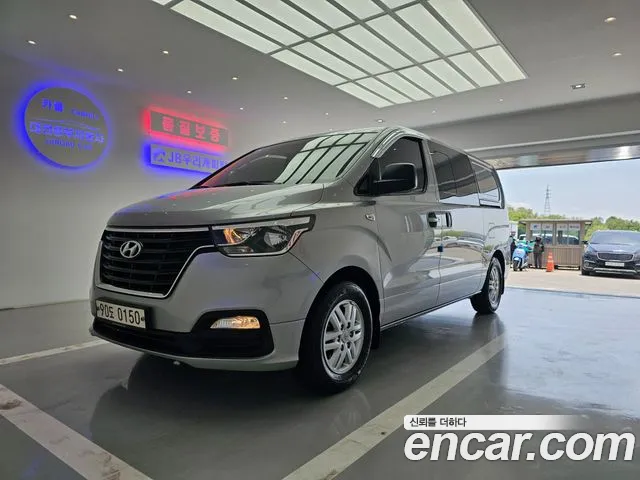 Hyundai Starex Smart